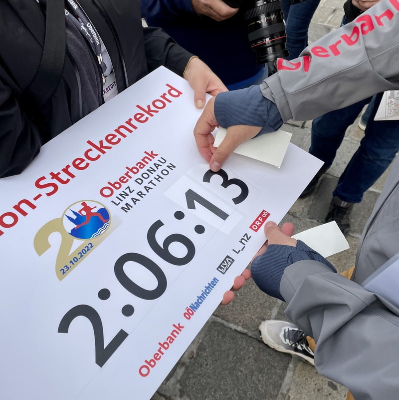 Linzmarathon Streckenrekord 2:06:13