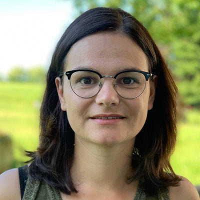 Portrait von Helena Böcksteiner